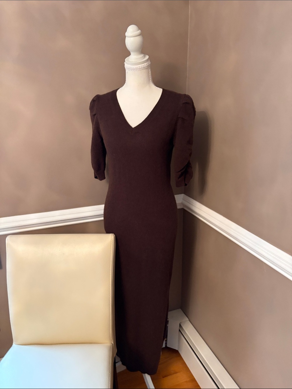 Magaschoni Brown V-Neck Maxi Dress with Puff Sleeves-100%Cashmere
